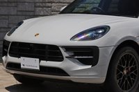 2020 Porsche MACAN 