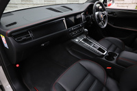 2020 Porsche MACAN 