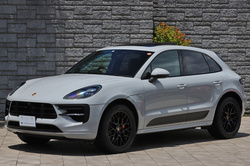 2020 Porsche MACAN