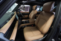 2025 Land Rover DEFENDER null