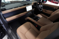 2025 Land Rover DEFENDER null