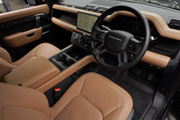 2025 Land Rover DEFENDER null