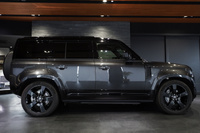 2025 Land Rover DEFENDER null