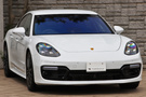 2019 Porsche PANAMERA null