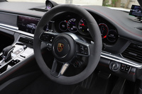 2019 Porsche PANAMERA null