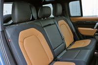 2024 Land Rover DEFENDER 