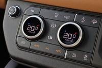 2024 Land Rover DEFENDER 