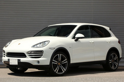 2014 Porsche CAYENNE