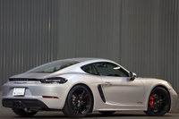 2018 Porsche 718 CAYMAN 