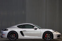 2018 Porsche 718 CAYMAN 