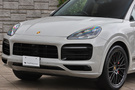 2021 Porsche CAYENNE null
