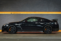 2015 Nissan GT-R R35 GT-R NISMO・MY15・Optional Titanium Muffler, Factory Carbon Fiber Recaro Seats