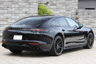2018 Porsche PANAMERA null