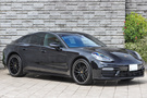 2018 Porsche PANAMERA null