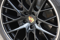 2018 Porsche PANAMERA null