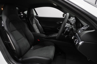 2025 Porsche 718 CAYMAN null