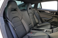 2024 Porsche PANAMERA null