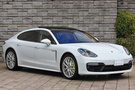 2018 Porsche PANAMERA null