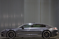 2021 Porsche PANAMERA null