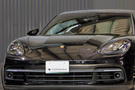 2018 Porsche PANAMERA null