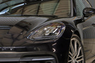 2018 Porsche PANAMERA null