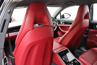 2018 Porsche PANAMERA null