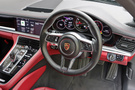 2018 Porsche PANAMERA null