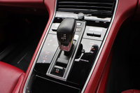 2018 Porsche PANAMERA null