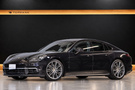 2018 Porsche PANAMERA null
