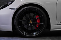 2023 Porsche 718 CAYMAN null