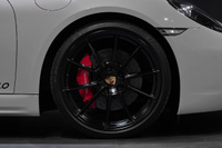 2023 Porsche 718 CAYMAN null