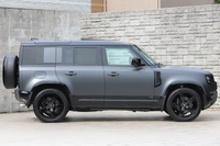 2025 Land Rover DEFENDER 