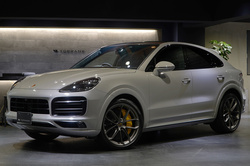 2020 Porsche CAYENNE