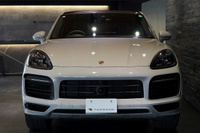 2020 Porsche CAYENNE null