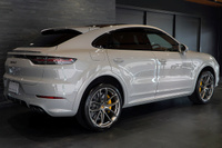 2020 Porsche CAYENNE null