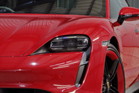 2022 Porsche Taycan 