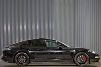 2023 Porsche PANAMERA null