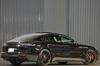 2023 Porsche PANAMERA null