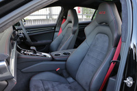 2023 Porsche PANAMERA null