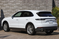 2020 Porsche CAYENNE null