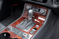 2012 Volkswagen TOUAREG HYBRID 4W