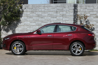 2017 Maserati Levante null