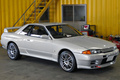 1993 Nissan SKYLINE GT-R R32 GT-R V Spec, HKS Silent Hi-Power Muffler, Enkei 18 inch Alloy Wheels 