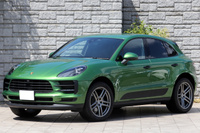 2020 Porsche MACAN null