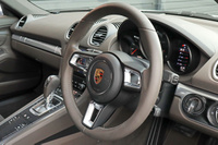 2018 Porsche 718 CAYMAN null