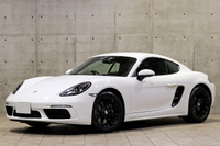 2018 Porsche 718 CAYMAN null