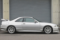 1998 Nissan SKYLINE GT-R BCNR33 R33 GT-R SERIES 3, TRUST Exhaust, HKS Height Adjustable Coilovers, NISMO Shift Knob