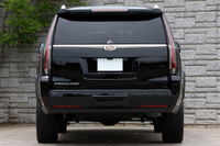 2017 Cadillac ESCALADE null