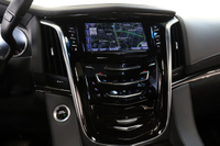 2017 Cadillac ESCALADE null