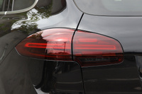 2016 Porsche CAYENNE GTS